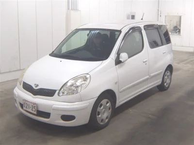 Toyota FUNCARGO  с аукциона в Японии