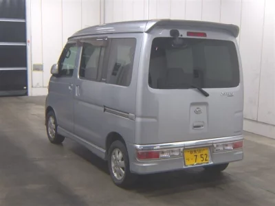 Daihatsu Atrai Wagon