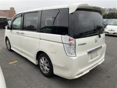 Honda STEP WAGON