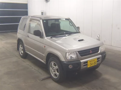 Mitsubishi PAJERO MINI