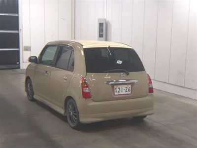 Daihatsu MIRA