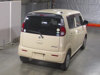 Suzuki MRWAGON