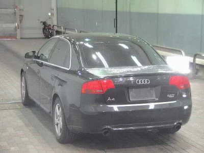Audi A4  с аукциона в Японии