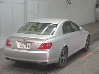 Toyota MARK X  с аукциона в Японии