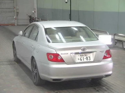 Toyota MARK X  с аукциона в Японии