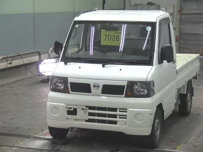 Nissan CLIPPER TRUCK