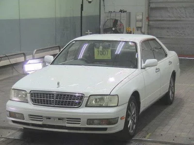 Nissan CEDRIC
