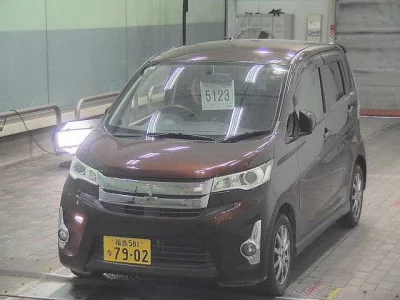 Mitsubishi EK CUSTOM