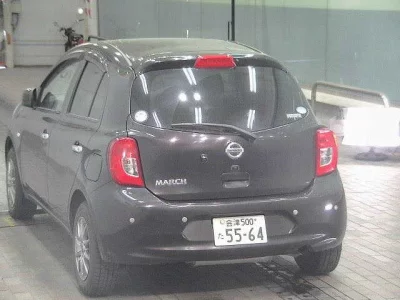 Nissan MARCH