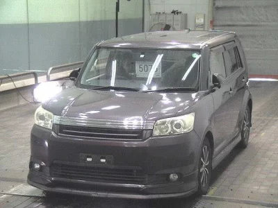 Toyota COROLLA RUMION