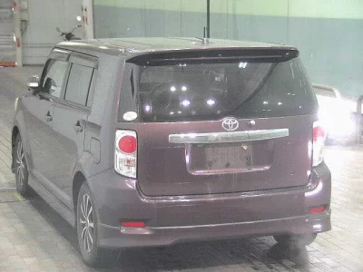 Toyota COROLLA RUMION