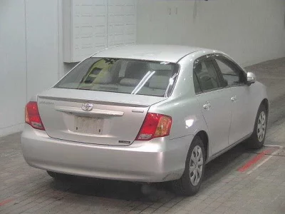 Toyota COROLLA AXIO  с аукциона в Японии