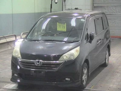 Honda STEP WAGON  с аукциона в Японии