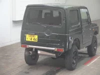 Suzuki JIMNY лот № 2029 оценка R  с аукциона в Японии 3