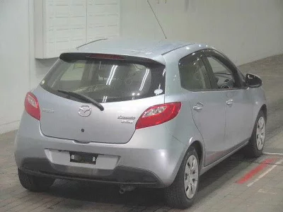 Mazda DEMIO