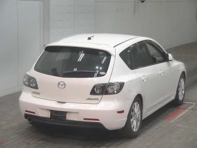 Mazda AXELA  с аукциона в Японии