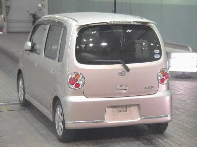 Daihatsu MOVE LATTE