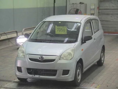 Daihatsu MIRA