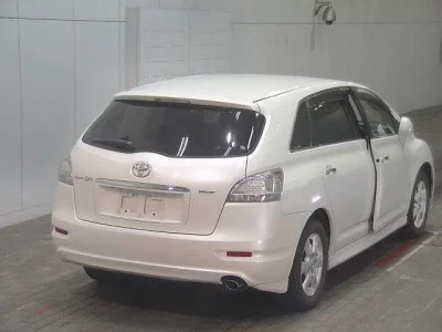 Toyota MARK X ZIO  с аукциона в Японии