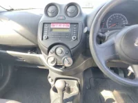 Nissan LATIO лот № 5190 оценка 4  с аукциона в Японии 4