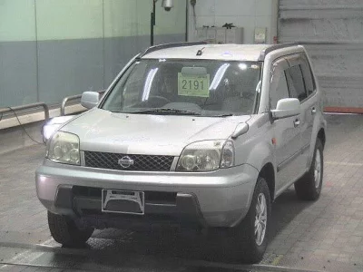 Nissan X-TRAIL