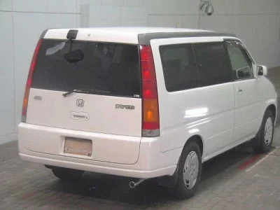 Honda STEP WAGON  с аукциона в Японии