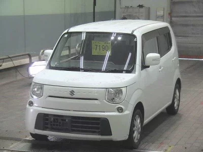Suzuki MRWAGON