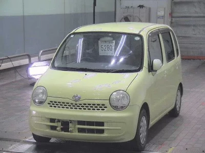Daihatsu MOVE LATTE