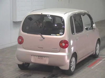 Daihatsu MOVE LATTE