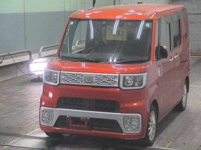 Daihatsu WAKE