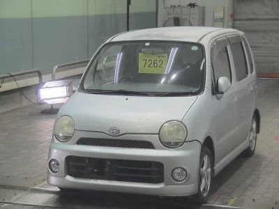 Daihatsu MOVE LATTE