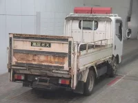 Nissan ATLAS лот № 8055 оценка 3  с аукциона в Японии 3