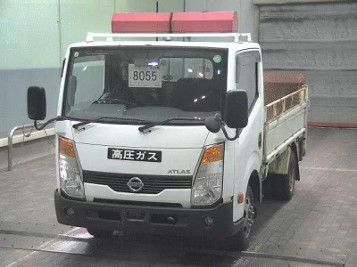 Nissan ATLAS  с аукциона в Японии