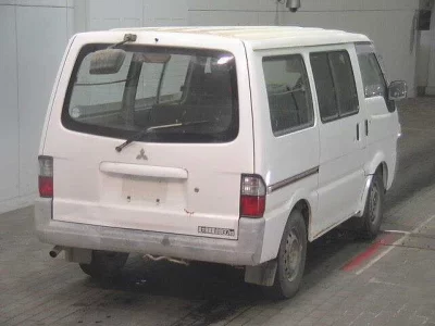 Mitsubishi DELICA