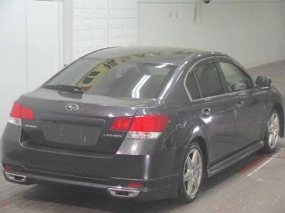 Subaru LEGACY B4  с аукциона в Японии