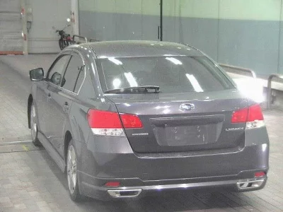 Subaru LEGACY B4  с аукциона в Японии
