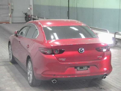 Mazda MAZDA3  с аукциона в Японии