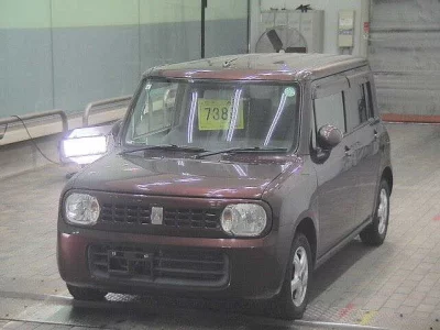 Suzuki Alto Lapin