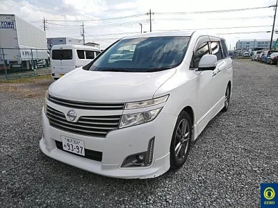 Nissan ELGRAND  с аукциона в Японии
