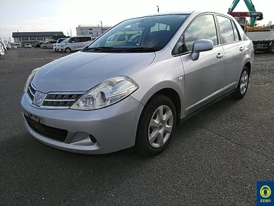 Nissan Tiida Latio