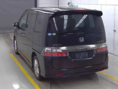 Honda STEP WAGON  с аукциона в Японии