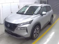 Nissan X-TRAIL лот № 63 оценка 4.5  с аукциона в Японии 2