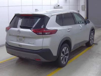 Nissan X-TRAIL  с аукциона в Японии