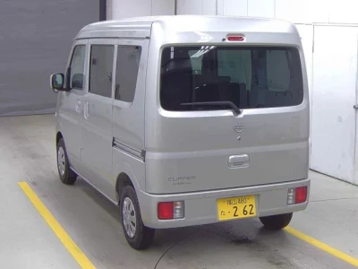 Nissan CLIPPER VAN