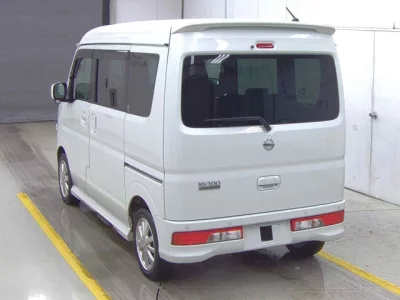 Nissan NV100 Clipper Rio