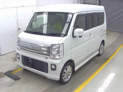Nissan NV100 Clipper Rio