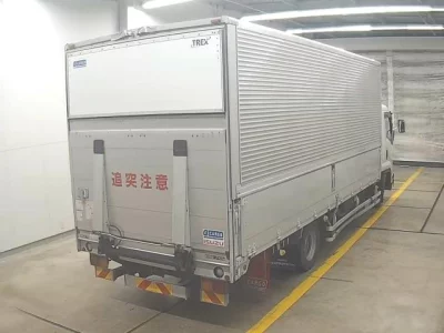Isuzu Forward