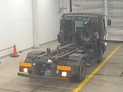 Isuzu Forward