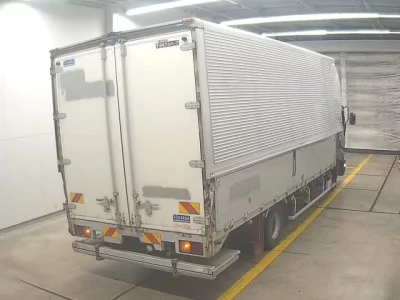 Isuzu Forward