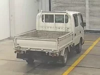 Toyota DYNA лот № 3004 оценка RB  с аукциона в Японии 1